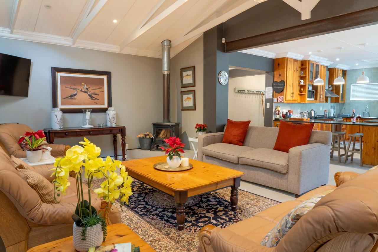 Rueby'S Guesthouse Dullstroom Exteriér fotografie